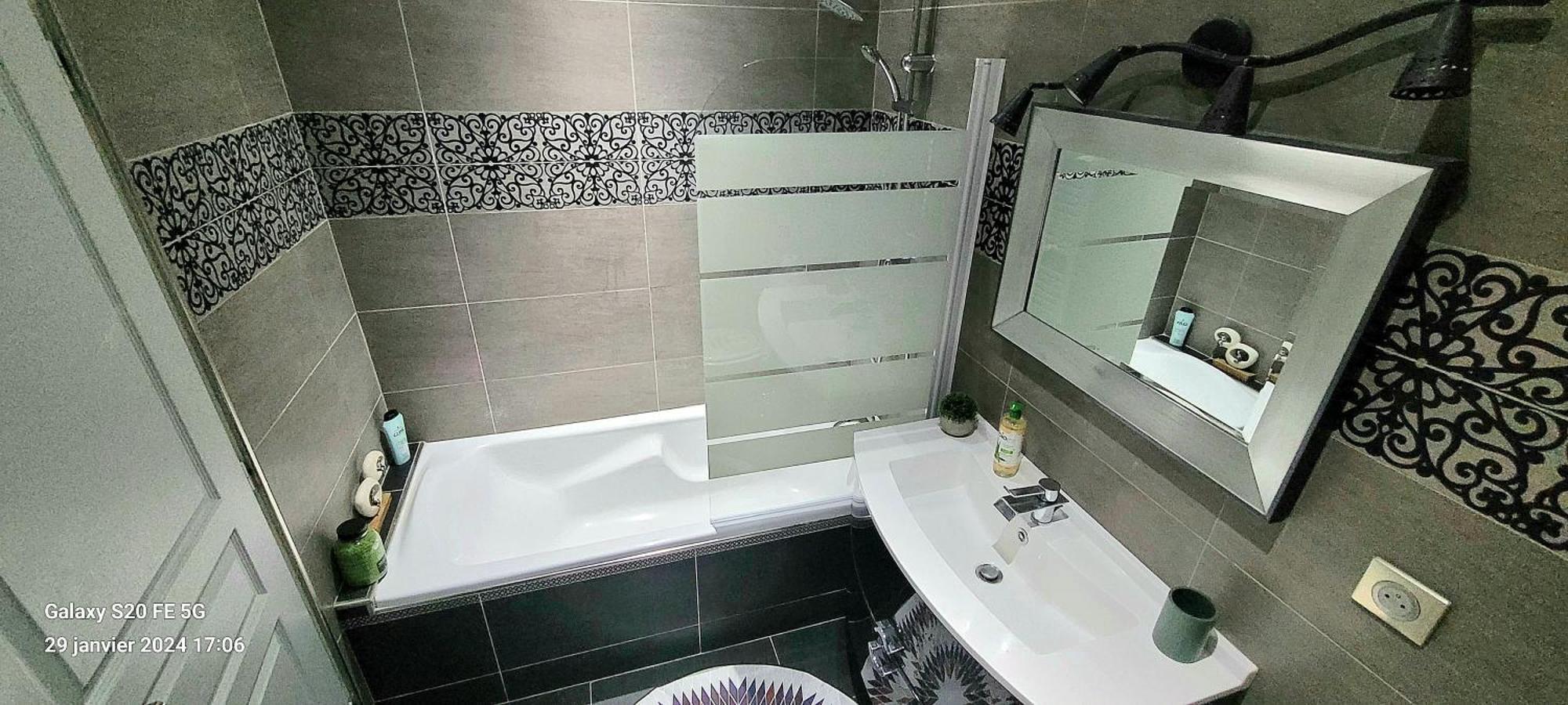 L'harmonie De Naya, Confort , Parking Prive Holiday home